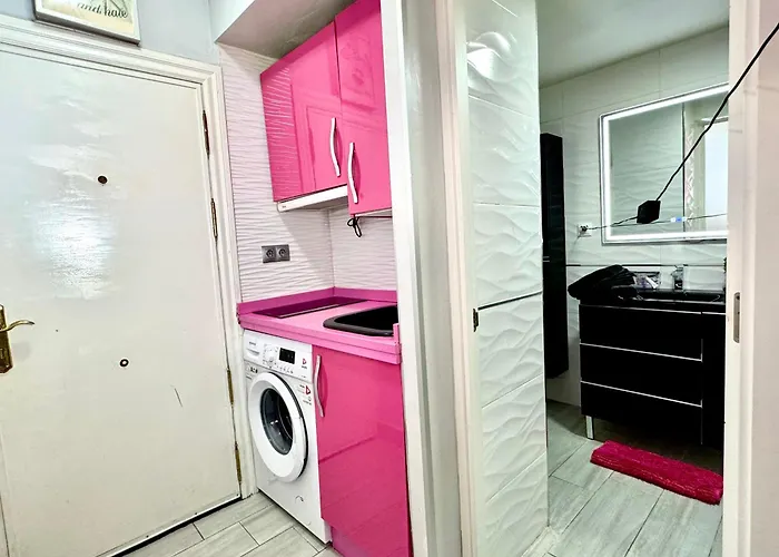 Luxury And Pink Vistasalmar